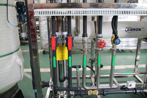 8TPH 14kW-380-415V 2xFRP Tanques de Água Salgada Usina de Água de Osmose Reversa