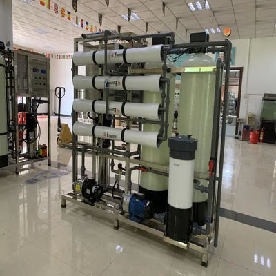 1TPH 2xFRP Tanques Instalação de água por osmose reversa para consumo de água / agricultura / irrigação