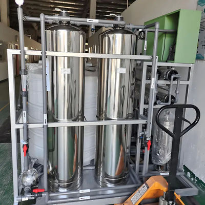 1TPH 2xSS304 Tanques Instalação de água por osmose reversa para tratamento de água pura RO comercial