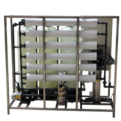 1.5TPH 3xFRP Tanques 160*85*170cm Instalação de água por osmose reversa para a indústria