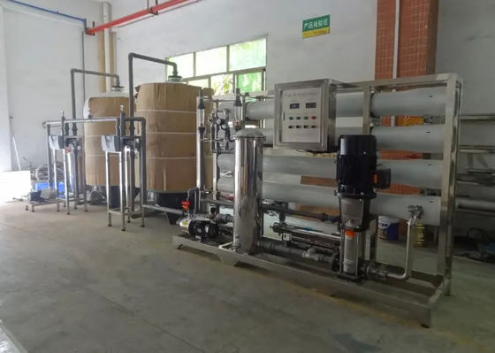 8TPH 14kW FRP Tanks RO Industrial Auto Máquina de Tratamento de Água Potável Com Indicadores de Status Operacional