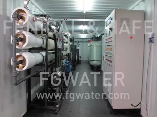 Sistema BWRO Containerizado BWC200 - Capacidade de 200 m³/dia, Taxa de Recuperação de 70%, Eficiência Energética de 1,56 kWh/m³