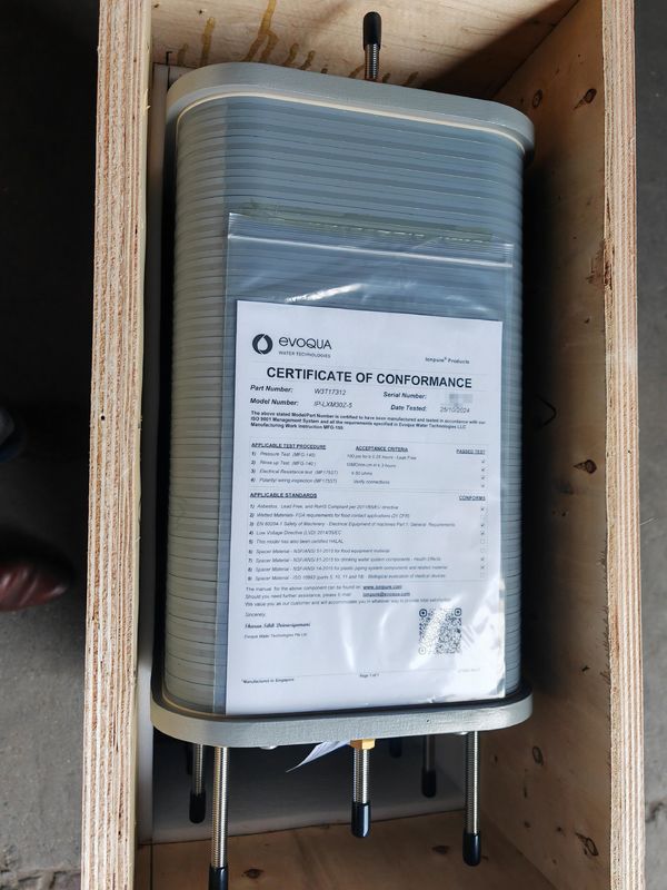 Módulo EDI Ionpure CEDI IP-LXM30Z-5 Vazão de 3,3-5,11 m3/h